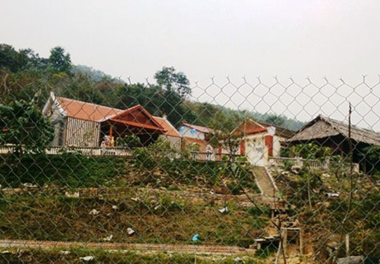 Thấy gì từ chuyện 12 con dê “đi nhầm” vào trang trại Bí thư Huyện ủy